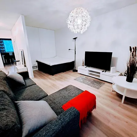 Spacious Northern Lejlighed