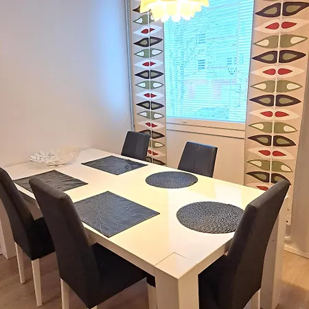 Huoneisto Spacious Northern *